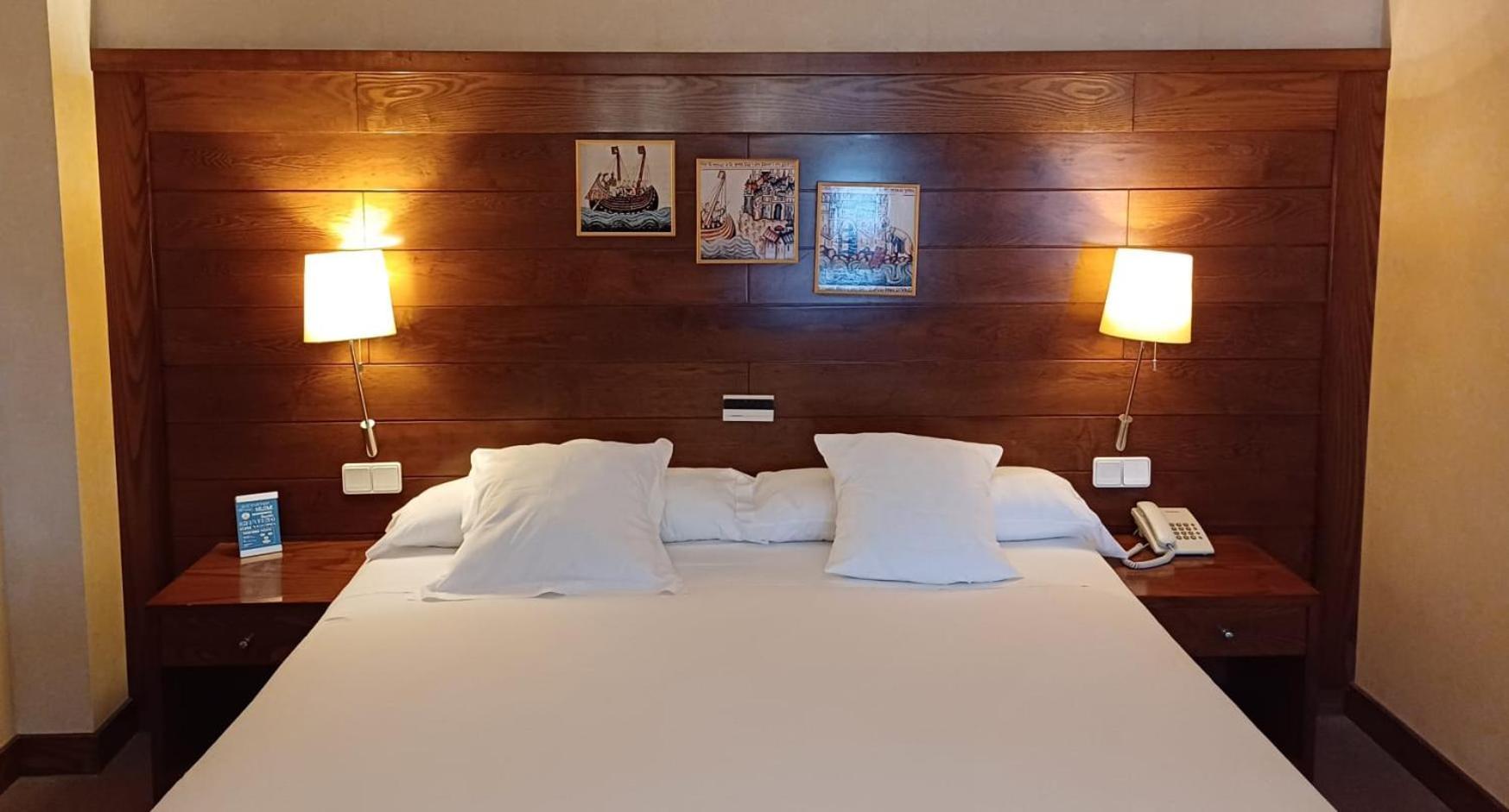 Ruta Jacobea Hotel Лавакоя Екстериор снимка