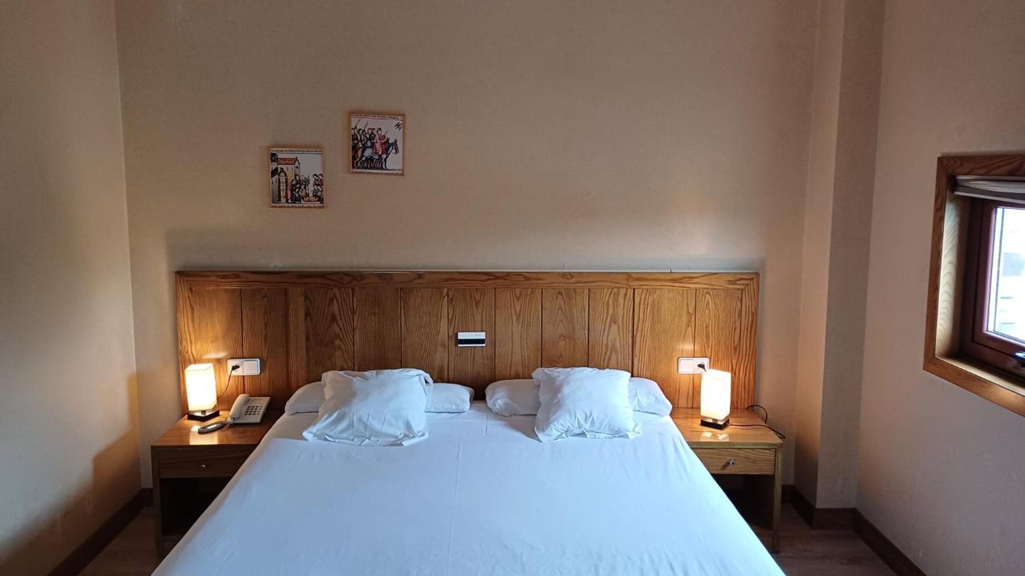 Ruta Jacobea Hotel Лавакоя Екстериор снимка