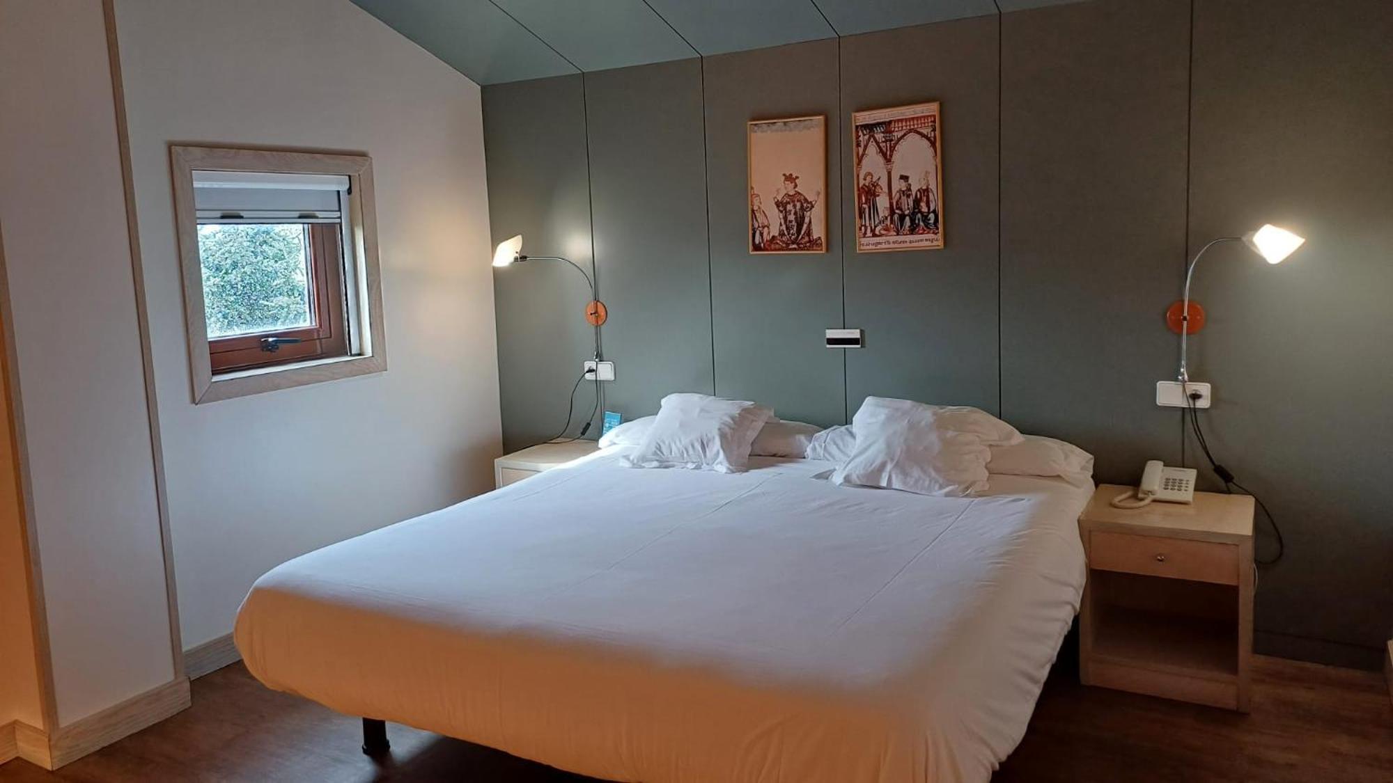 Ruta Jacobea Hotel Лавакоя Екстериор снимка