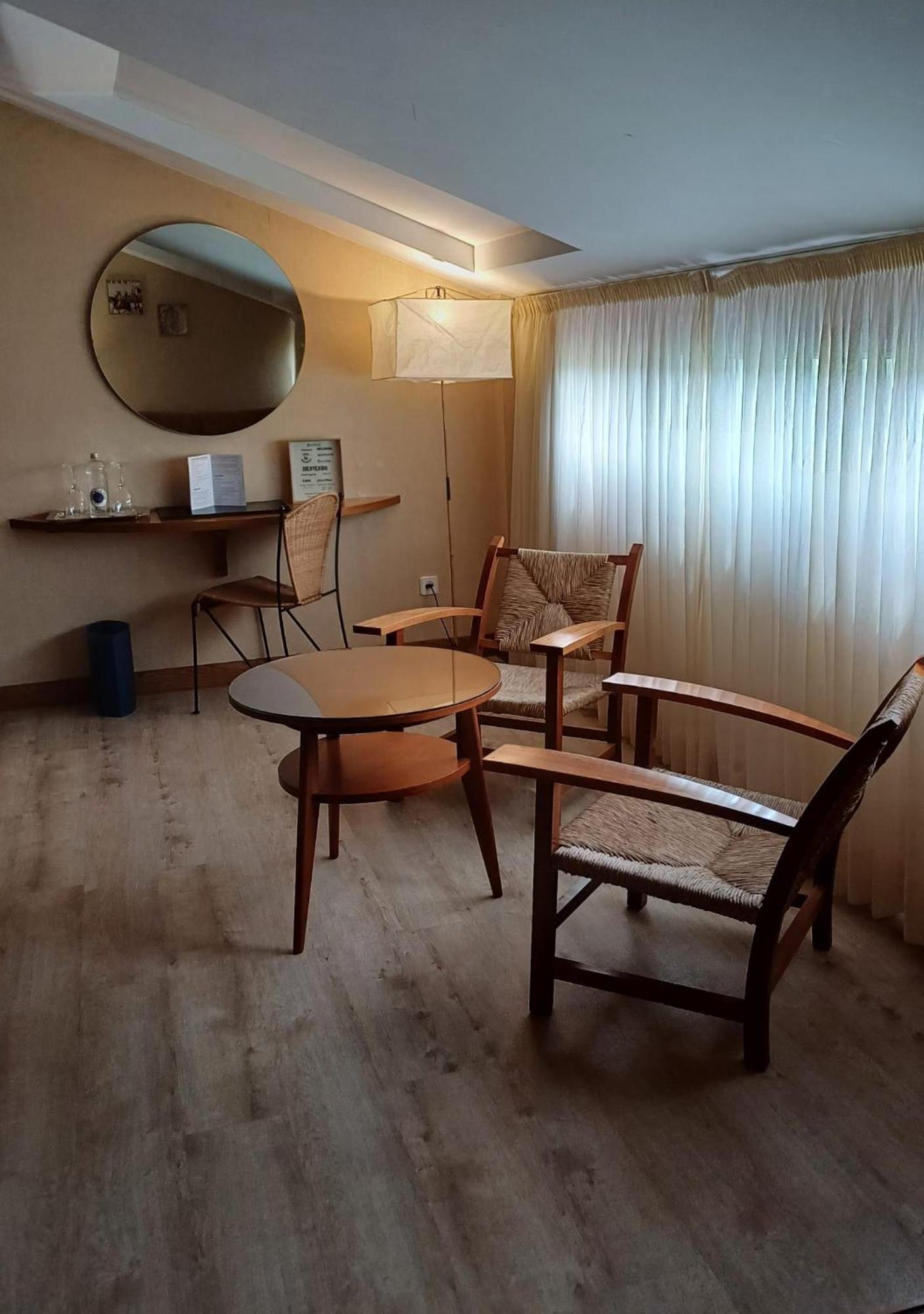 Ruta Jacobea Hotel Лавакоя Екстериор снимка