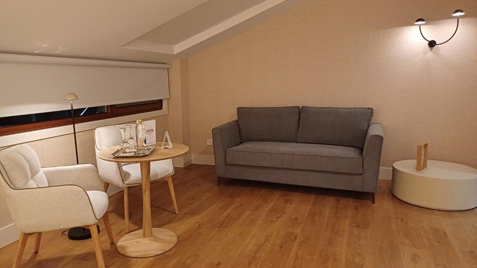 Ruta Jacobea Hotel Лавакоя Екстериор снимка
